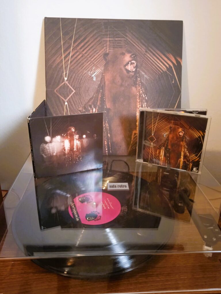 מיי מורנינג ג'אקט It Still Moves